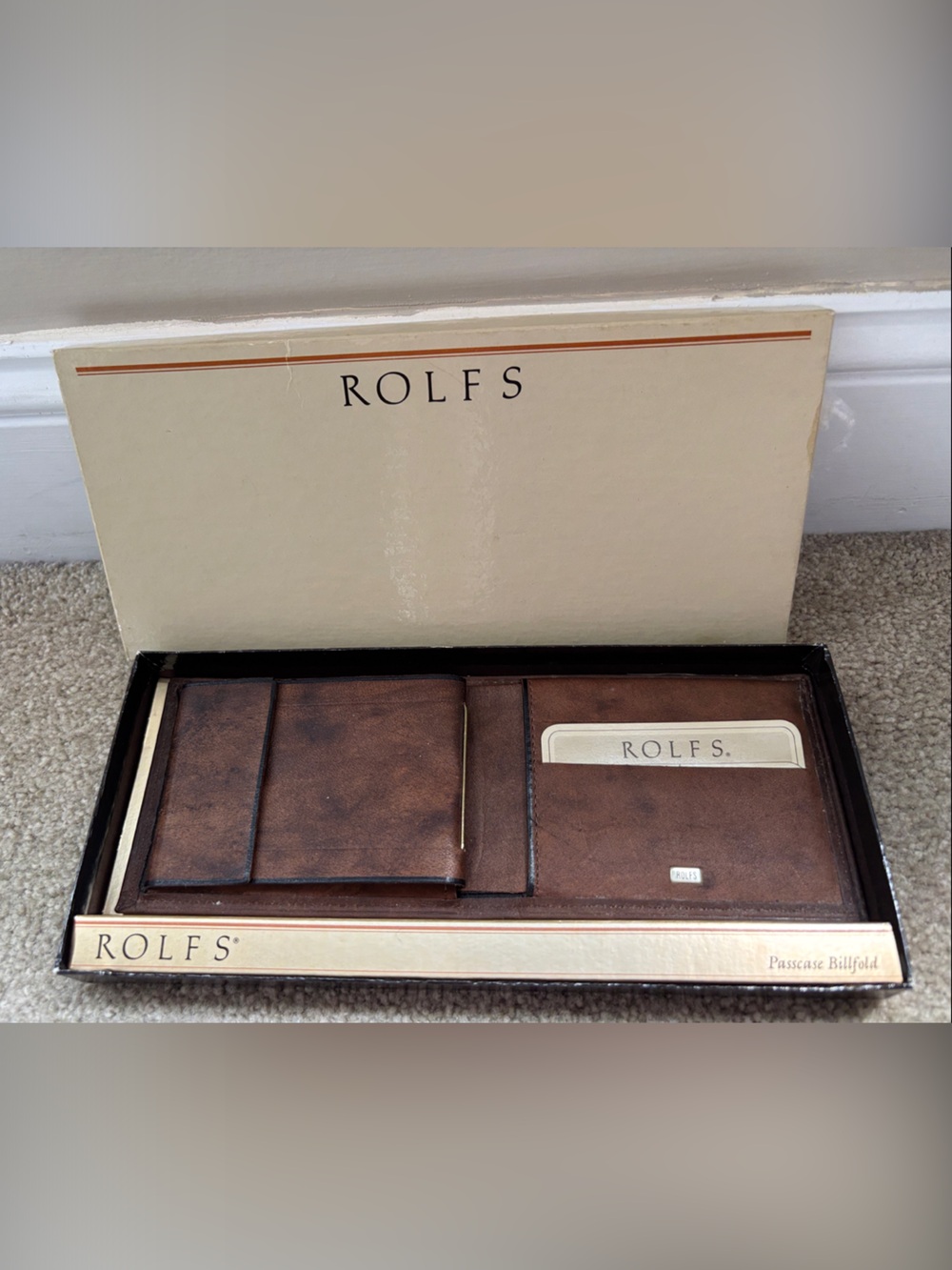 Rolfs Brown Leather Passcase Billfold Wallet